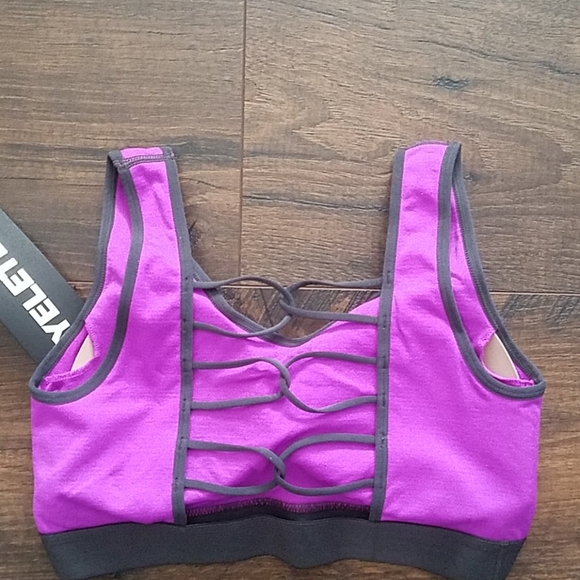 Low/Med/High Impact - Sports Bra - Picture 5 of 5